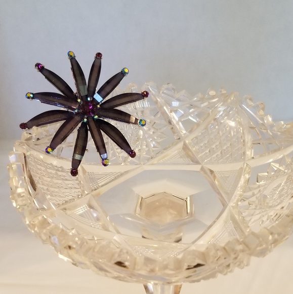 Brooch - Picture 4 of 4